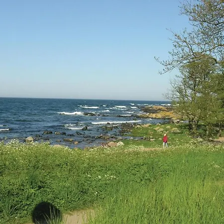 4 Bedroom Beautiful In Feriehus