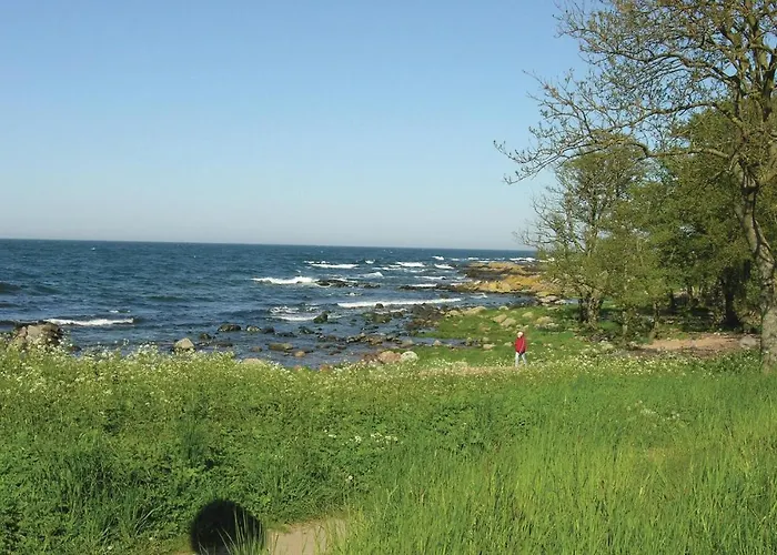 4 Bedroom Beautiful In Дом отдыха